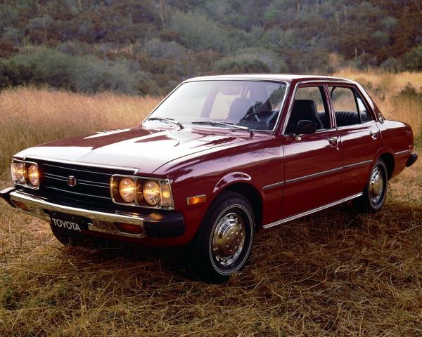 Фото Toyota Corona V (T100, T110, T120) Седан