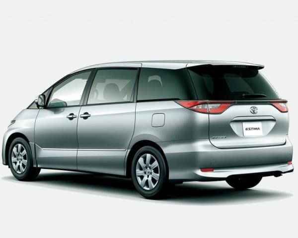 Фото Toyota Estima III Рестайлинг 3 Минивэн