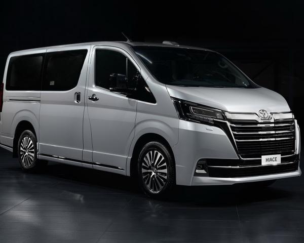 Фото Toyota HiAce H300 Минивэн