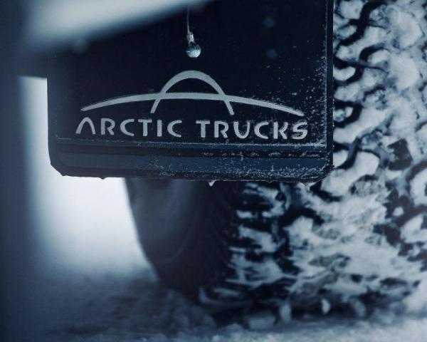 Фото Toyota Hilux VII Рестайлинг Пикап Двойная кабина Arctic Trucks