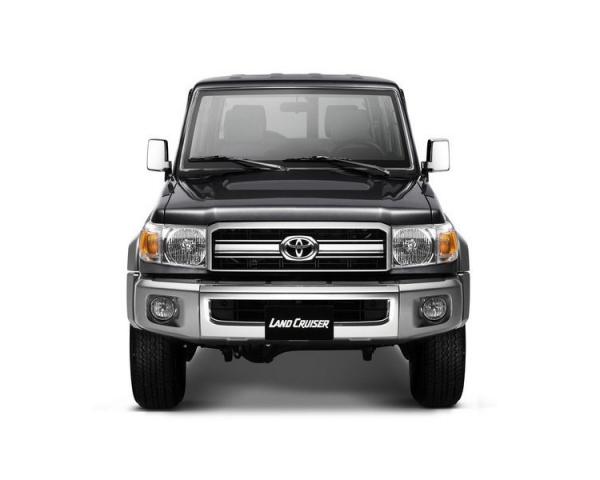 Фото Toyota Land Cruiser 70 Series Рестайлинг 1 Внедорожник 5 дв. 76