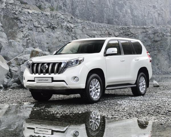 Фото Toyota Land Cruiser Prado 150 Series Рестайлинг 1 Внедорожник 5 дв.