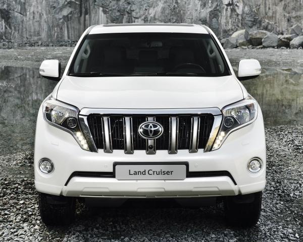 Фото Toyota Land Cruiser Prado 150 Series Рестайлинг 1 Внедорожник 5 дв.