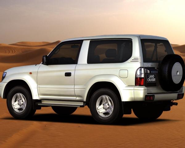 Фото Toyota Land Cruiser Prado 90 Series Рестайлинг Внедорожник 3 дв.