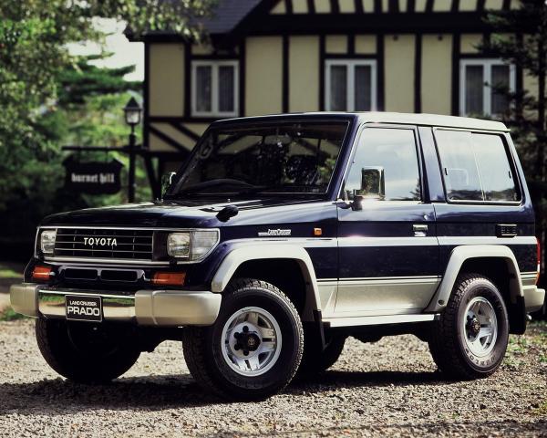 Фото Toyota Land Cruiser Prado 70 Series Внедорожник 3 дв.