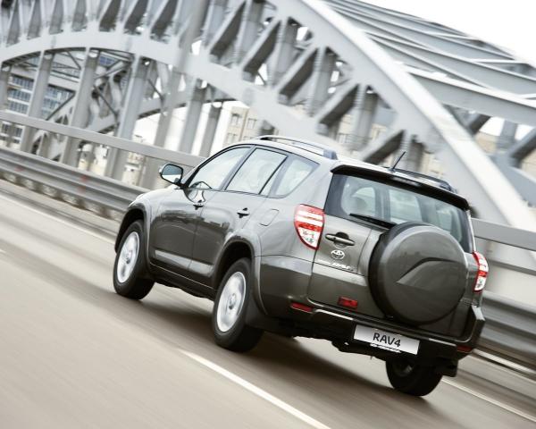 Фото Toyota RAV4 III (XA30) Рестайлинг Внедорожник 5 дв. Long