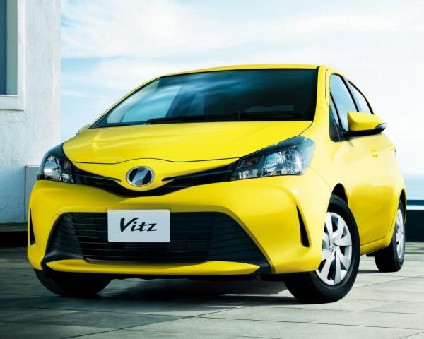 Фото Toyota Vitz III (XP130) Рестайлинг Хэтчбек 5 дв.