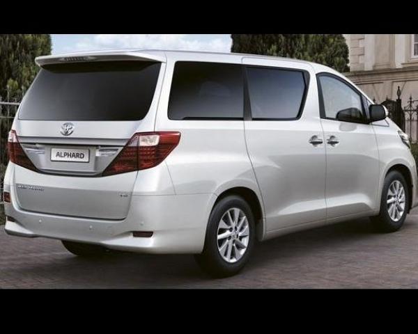 Фото Toyota Alphard II Минивэн