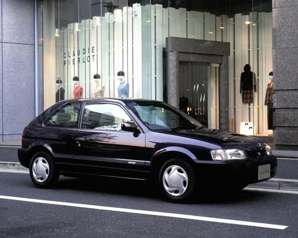 Фото Toyota Corolla II V (L50) Хэтчбек 3 дв.