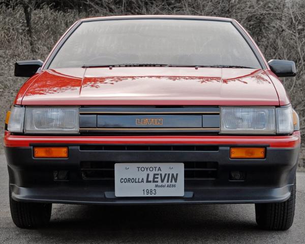 Фото Toyota Corolla Levin IV (AE85/AE86) Купе