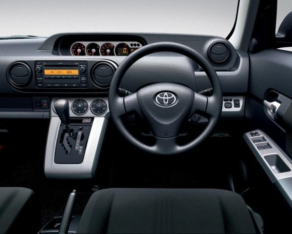 Фото Toyota Corolla Rumion I Универсал 5 дв.