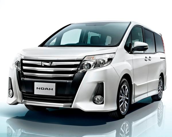 Фото Toyota Noah III (R80) Минивэн