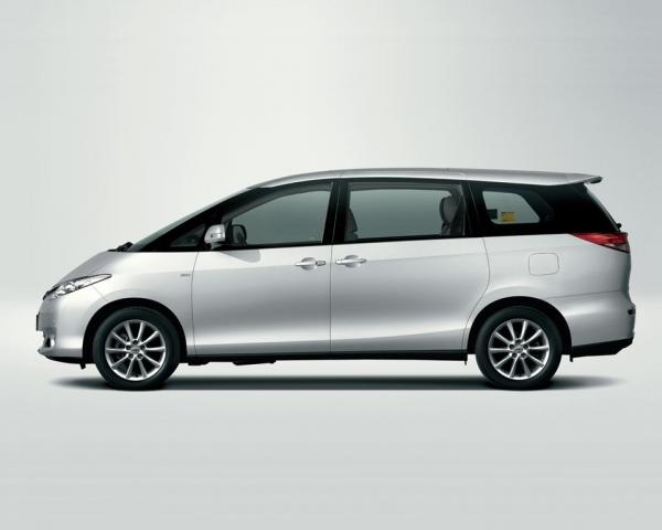 Фото Toyota Previa III (XR50) Минивэн