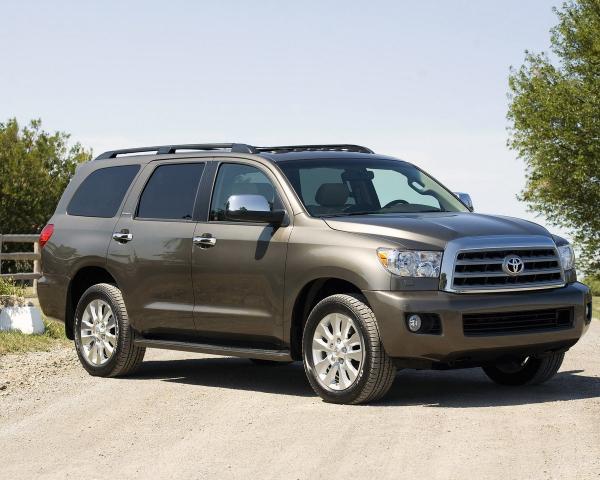 Фото Toyota Sequoia II Внедорожник 5 дв.