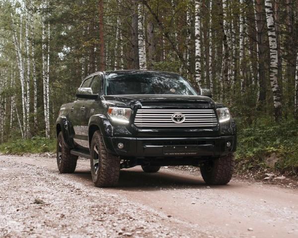 Фото Toyota Tundra II Рестайлинг Пикап Двойная кабина Arctic Trucks