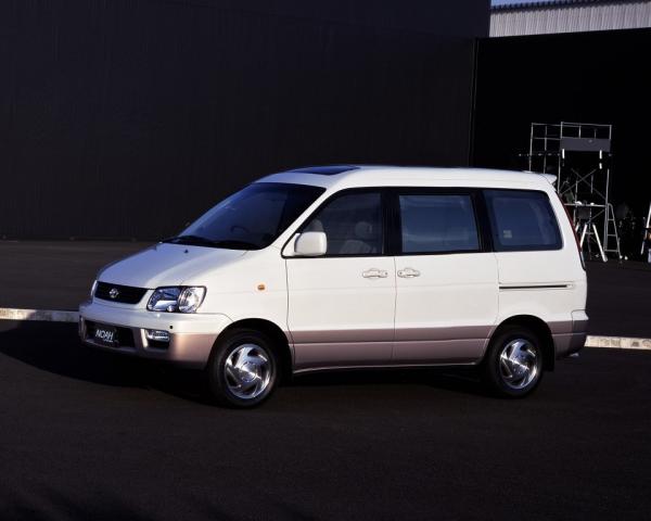 Фото Toyota Lite Ace V Компактвэн Noah