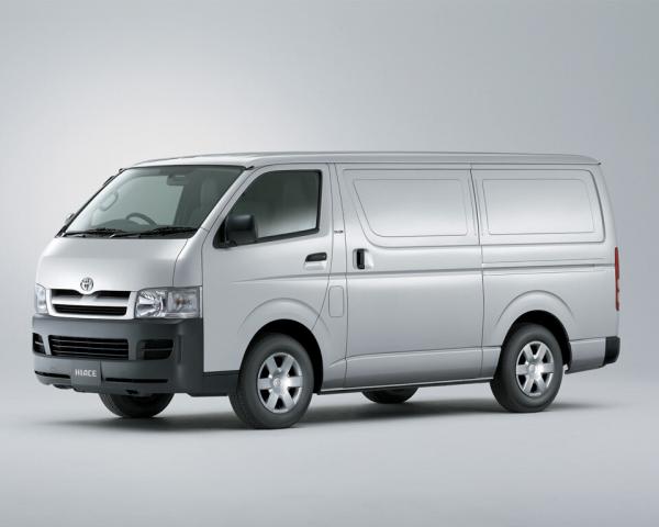 Фото Toyota HiAce H200 Фургон