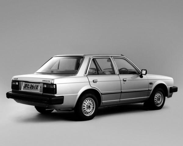 Фото Triumph Acclaim I Седан