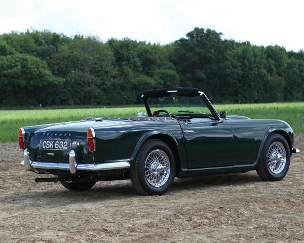 Фото Triumph TR4 I Родстер