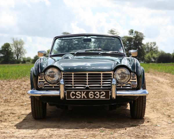 Фото Triumph TR4 I Родстер