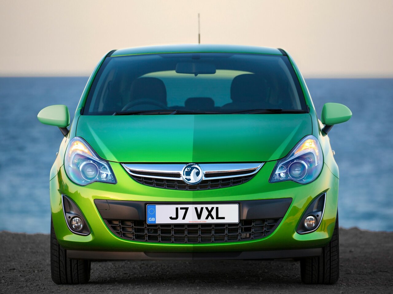 Фото Vauxhall Corsa D Рестайлинг