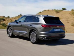 Фото Volkswagen Touareg III Рестайлинг