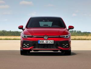 Фото Volkswagen Golf GTI VIII Рестайлинг