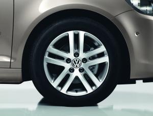 Фото Volkswagen Golf Plus II