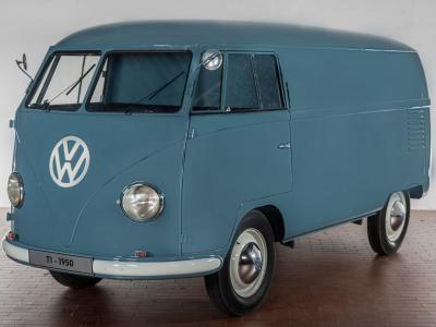 Фото Volkswagen Type 2 T1 Фургон