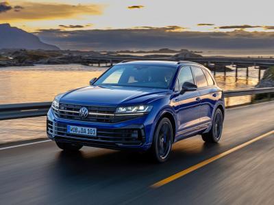 Фото Volkswagen Touareg R III Рестайлинг Внедорожник 5 дв.