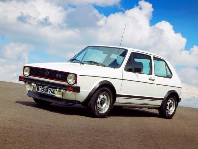 Фото Volkswagen Golf GTI I Хэтчбек 3 дв.