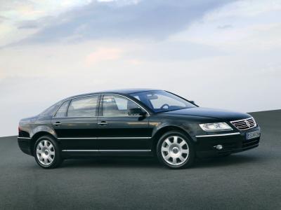 Фото Volkswagen Phaeton I Седан Long