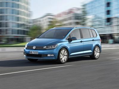 Фото Volkswagen Touran III Компактвэн