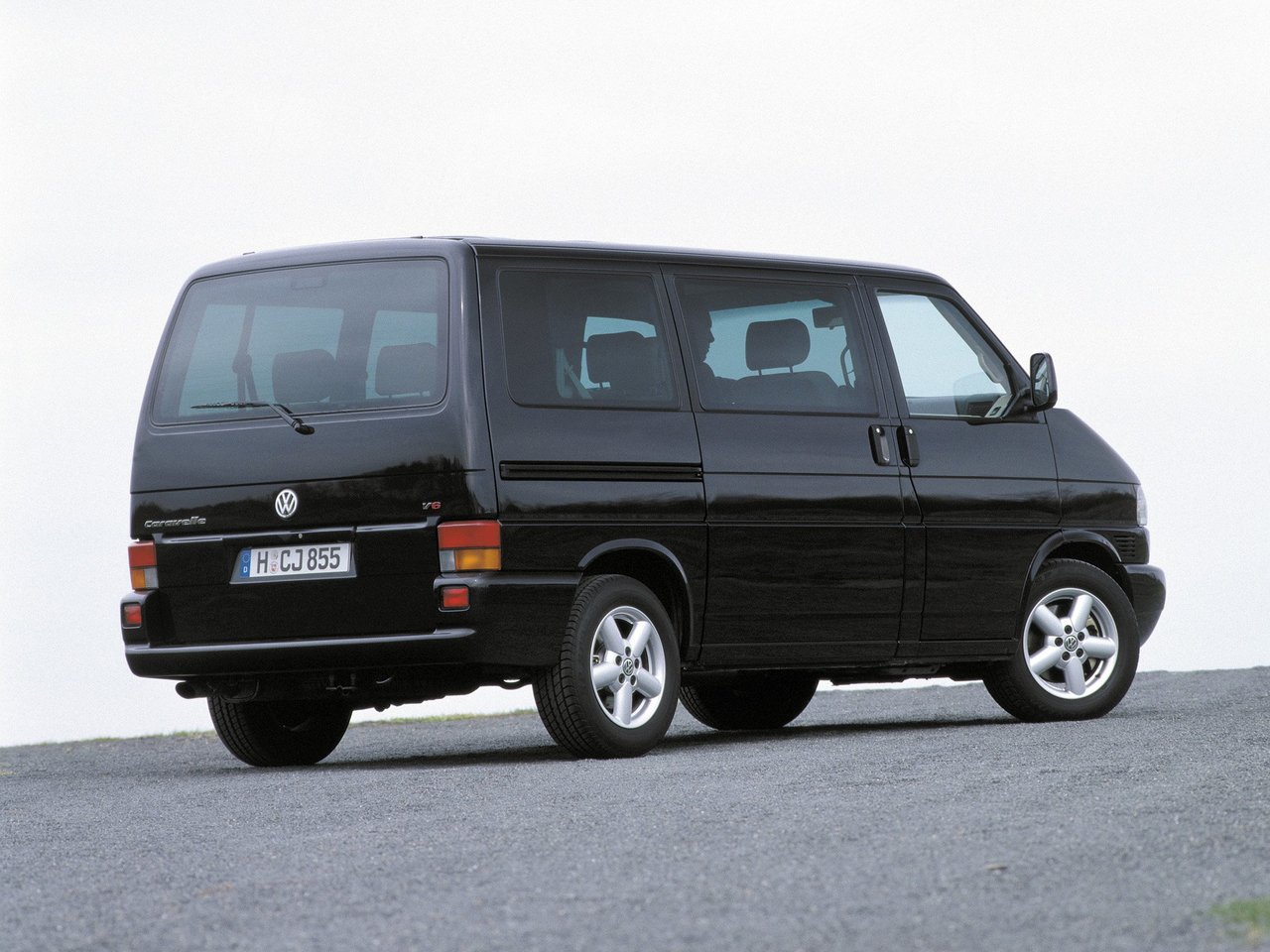 Фото Volkswagen Caravelle T4