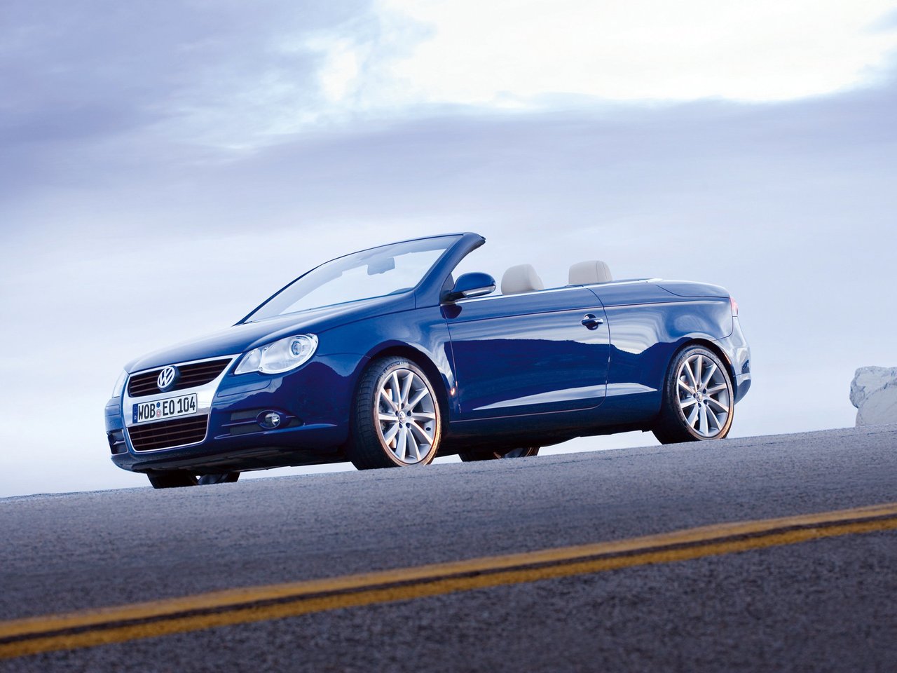 Фото Volkswagen Eos I