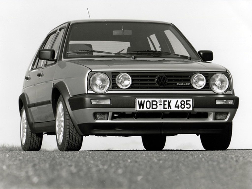 Фото Volkswagen Golf GTI II