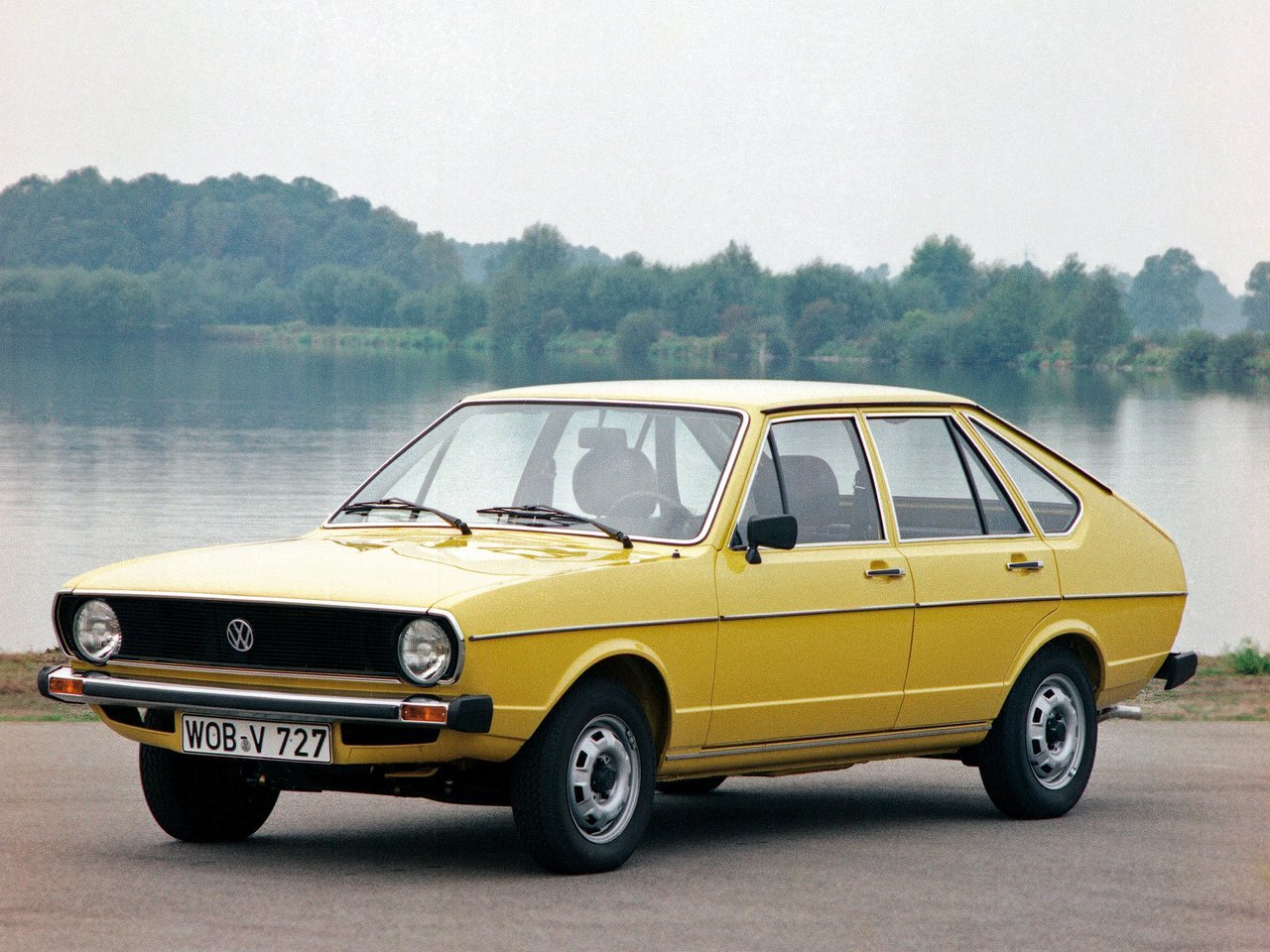 Фото Volkswagen Passat B1