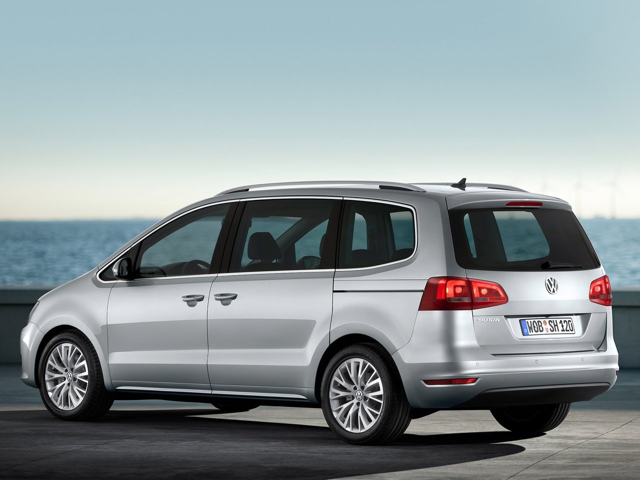 Фото Volkswagen Sharan II