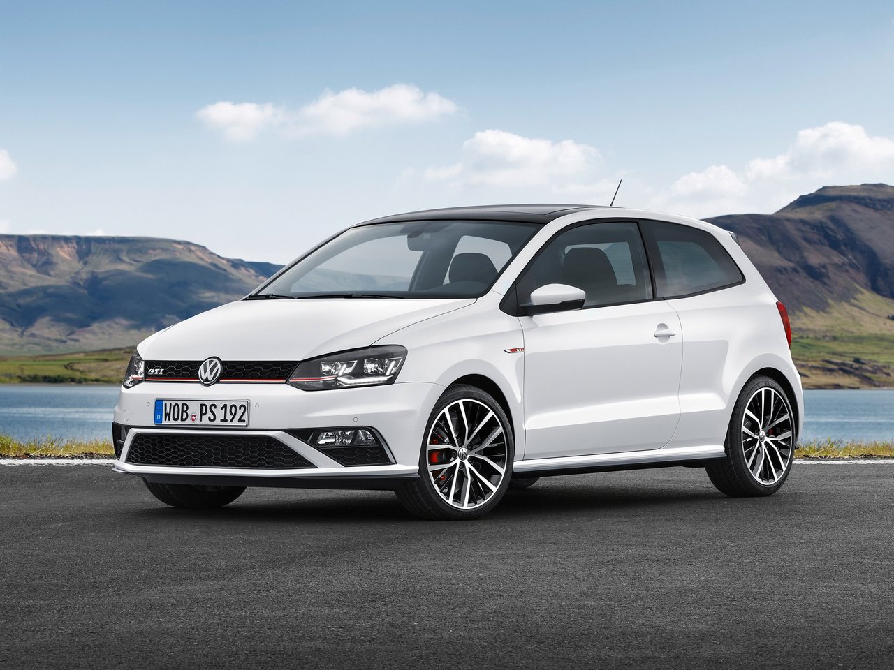 Фото Volkswagen Polo GTI V Рестайлинг