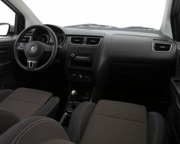 Фото Volkswagen SpaceFox I Минивэн