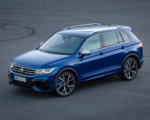 Фото Volkswagen Tiguan R I Внедорожник 5 дв.