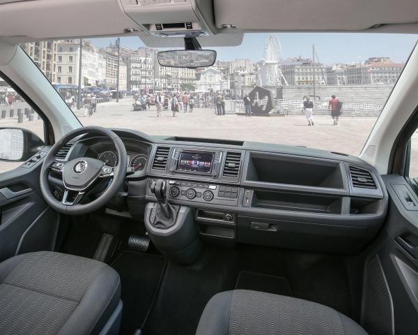 Фото Volkswagen Caravelle T6 Минивэн Long