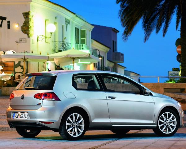 Фото Volkswagen Golf VII Хэтчбек 3 дв.