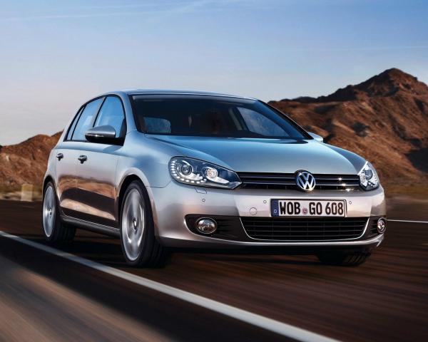 Фото Volkswagen Golf VI Хэтчбек 5 дв.