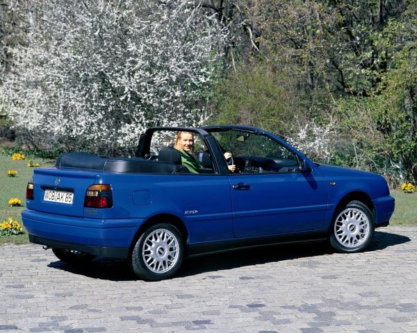 Фото Volkswagen Golf III Кабриолет