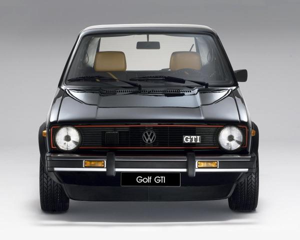 Фото Volkswagen Golf GTI I Хэтчбек 3 дв.