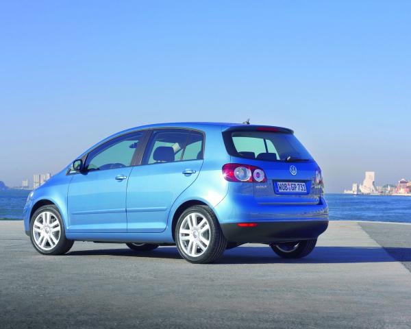 Фото Volkswagen Golf Plus I Хэтчбек 5 дв.