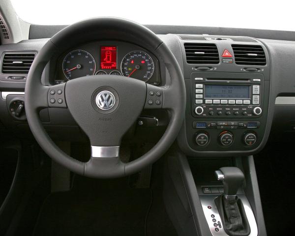 Фото Volkswagen Jetta V Универсал 5 дв.