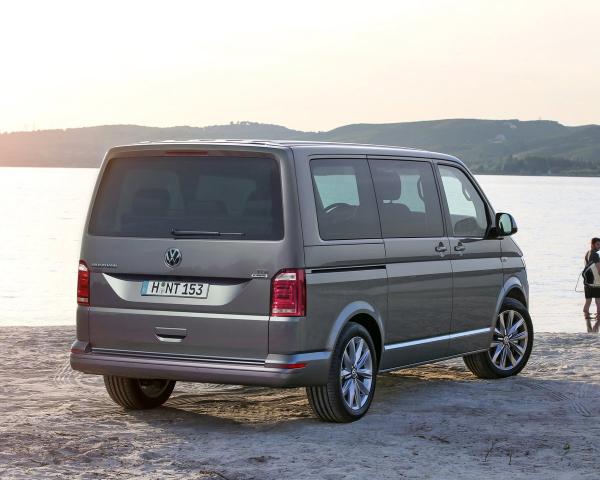 Фото Volkswagen Multivan T6 Минивэн