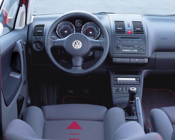 Фото Volkswagen Polo III Рестайлинг Хэтчбек 5 дв.
